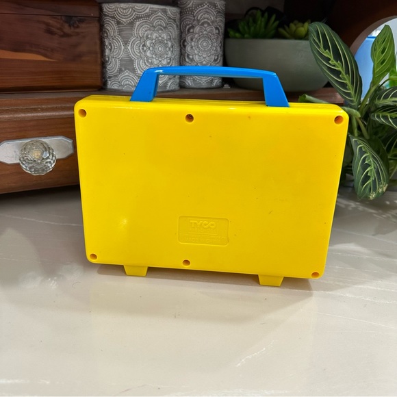 Vtg Sesame Street Tyco Elmo Musical TV Music Box Wind Up Jim Hanson Baby Toy - Picture 6 of 9